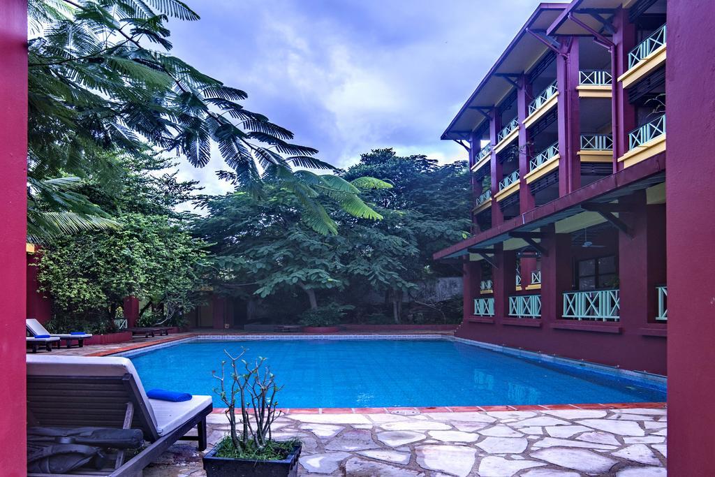 The Harbor Lights Palace Sihanoukville Exterior foto